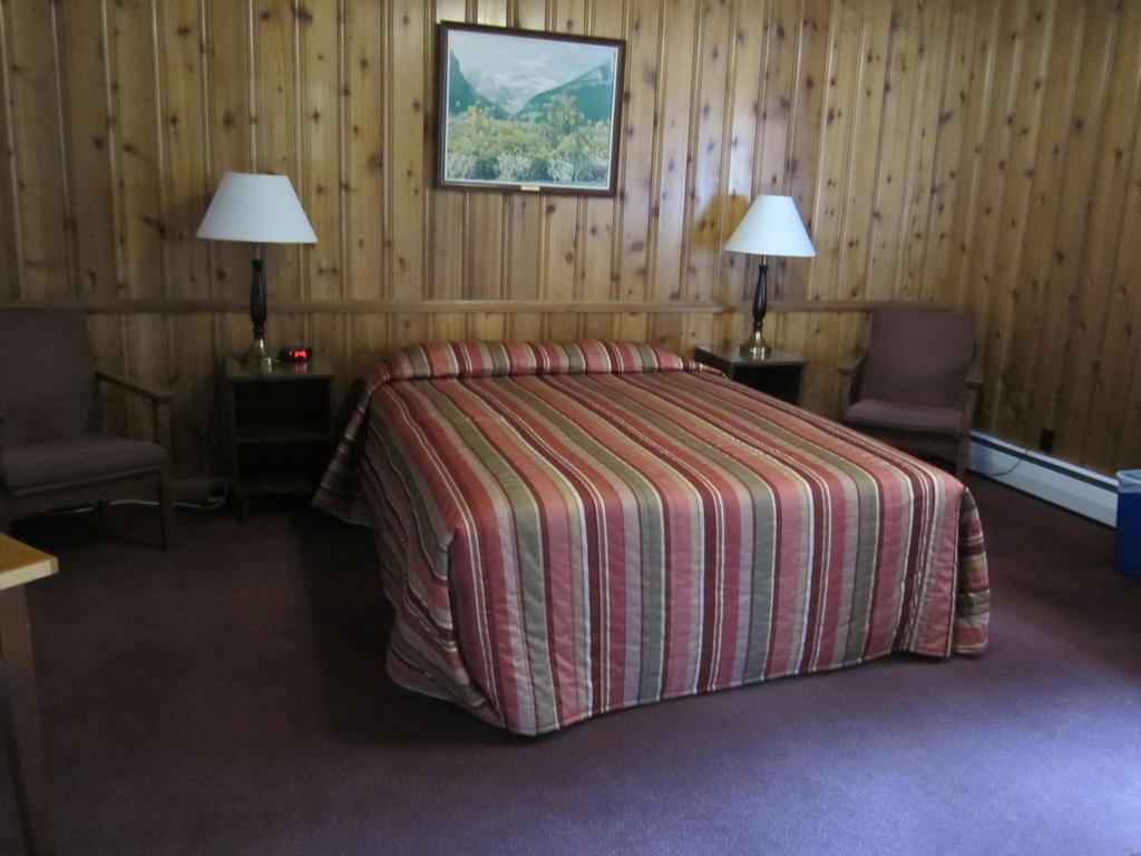 The Gateway Inn Canmore Zimmer foto